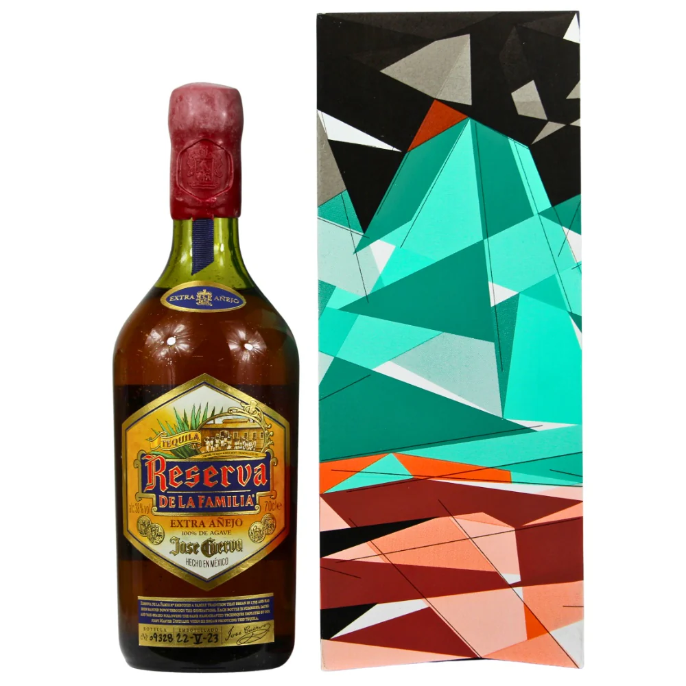 Jose Cuervo Reserva de la Familia Tequila Extra Anejo 100% De Agave 38% 0,7l
